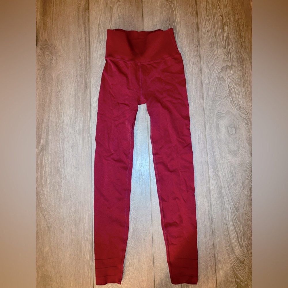 Fabletics SculptKnit High-Waisted Legging – Contouring Red Leggings